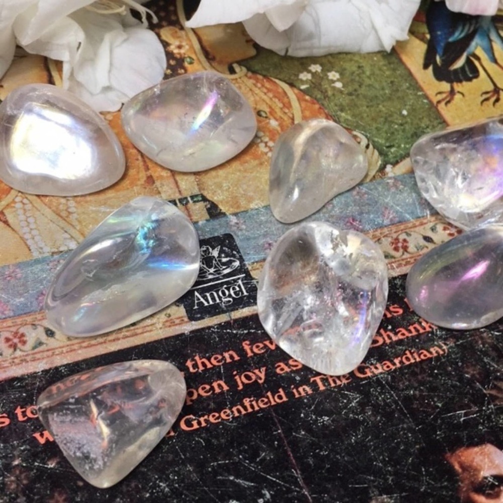 Angel Aura Calcite Quartz RARE Bundle NWOT 40PCS